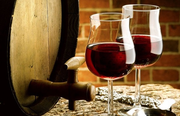 葡萄酒与橡木桶的关系